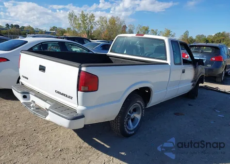 1999 Chevrolet S-10 Ls from USA, damaged, VIN 1GCCS1943XK113636